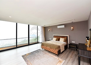 Вилла планировки 5+1 в центральном районе Алании