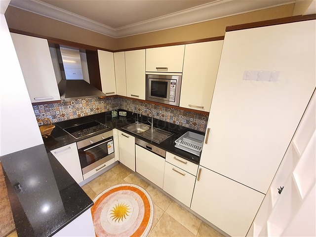 Двухкомнатная квартира в районе Джикджилли 