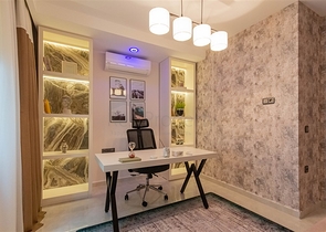 Меблированная квартира 2+1 на первой береговой линии в Махмутларе