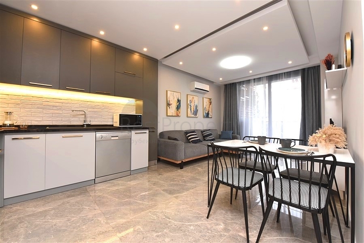 1+1 в самом центре Алании