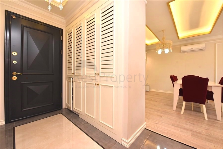 Квартира 2+1 в топовом комплексе в центре Алании