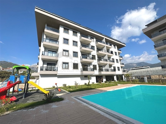 Квартира в Оба планировки 2+1 с отдельной кухней