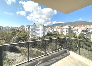 Квартира в Оба планировки 2+1 с отдельной кухней