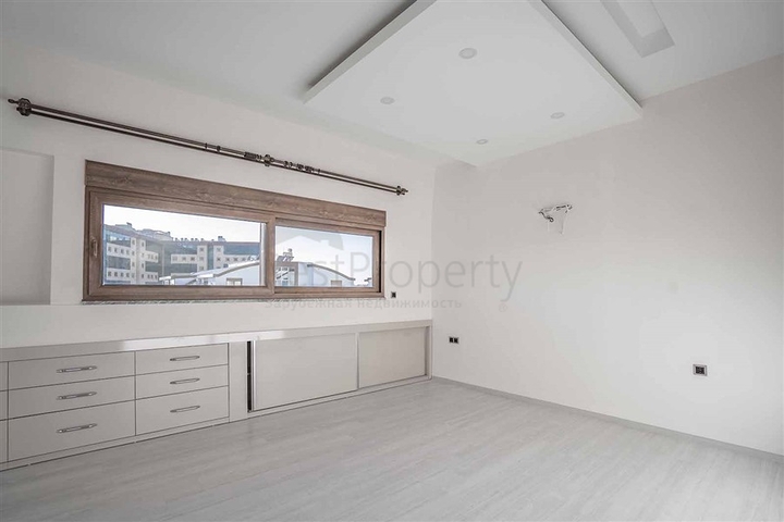 Пентхаус 3+1 в районе Оба