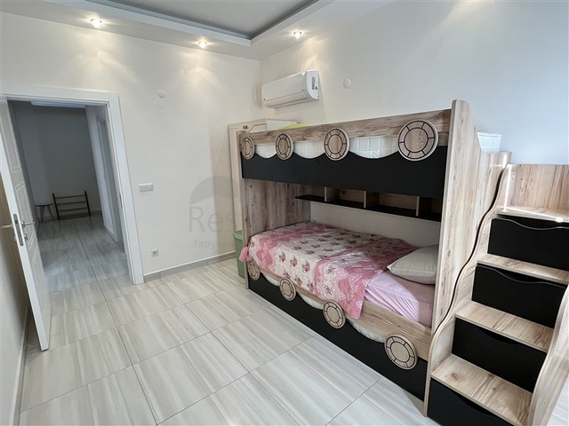 Просторная квартира 2+1 в районе Махмутлар 