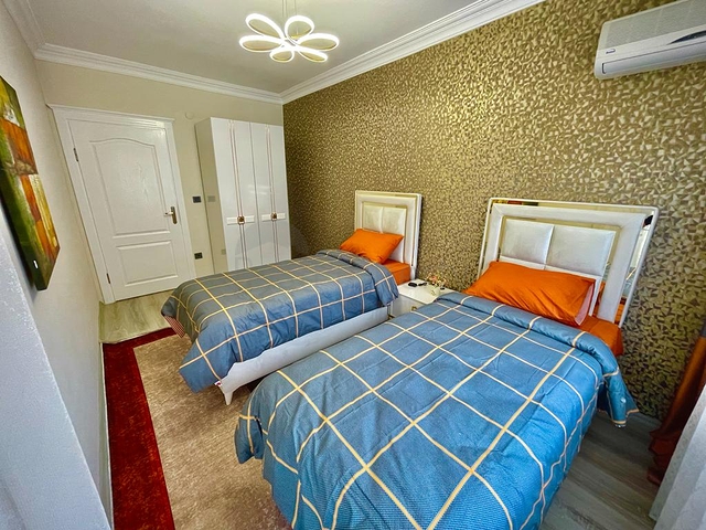 Большой пентхаус в Обе рядом с морем  