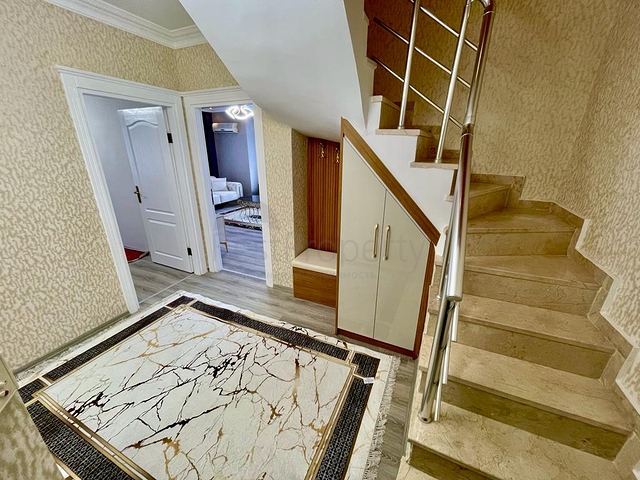 Большой пентхаус в Обе рядом с морем  