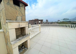 Вилла 3+1 в районе Махмутлар 