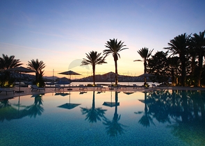 Шикарные видовые апартаменты на первой линии в элитном районе Ялыкавак Шикарные видовые апартаменты на первой линии в элитном районе Ялыкавак