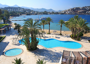 Шикарные видовые апартаменты на первой линии в элитном районе Ялыкавак Шикарные видовые апартаменты на первой линии в элитном районе Ялыкавак