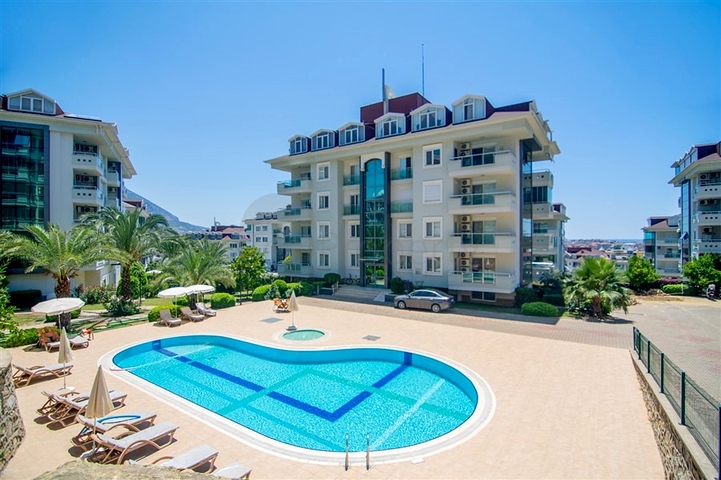 Квартира 7+1 с отдельной кухней в районе Джикджили