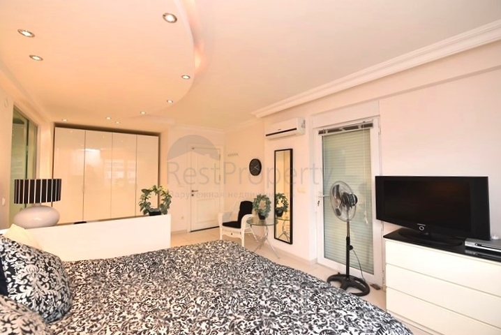 Квартира 7+1 с отдельной кухней в районе Джикджили