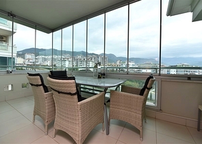 Квартира 7+1 с отдельной кухней в районе Джикджили