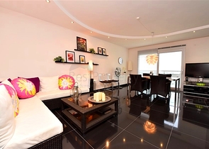 Квартира 7+1 с отдельной кухней в районе Джикджили