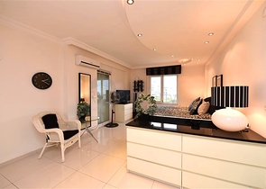 Квартира 7+1 с отдельной кухней в районе Джикджили