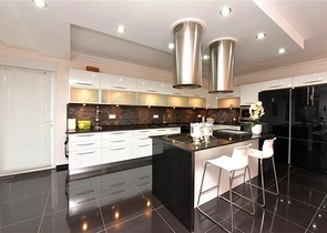 Квартира 7+1 с отдельной кухней в районе Джикджили