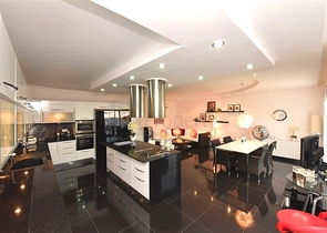 Квартира 7+1 с отдельной кухней в районе Джикджили