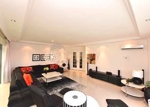 Квартира 7+1 с отдельной кухней в районе Джикджили