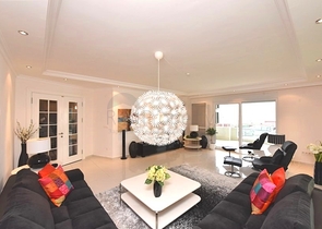 Квартира 7+1 с отдельной кухней в районе Джикджили