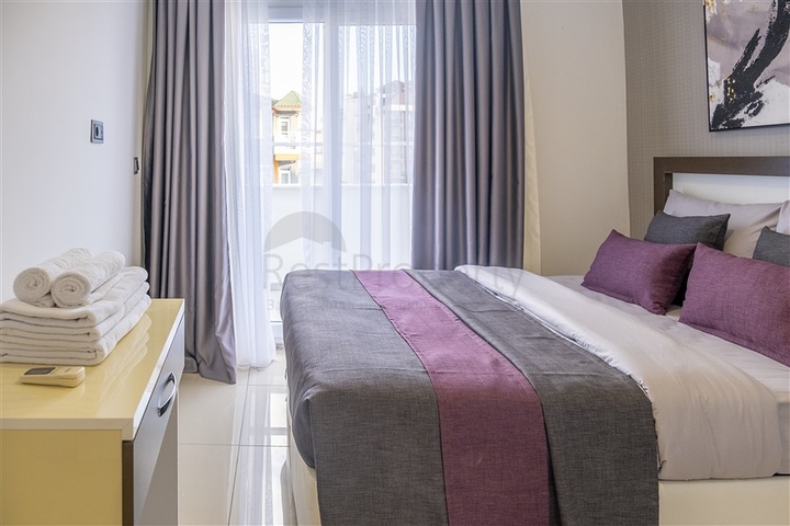 Большой пентхаус планировкой 4+1