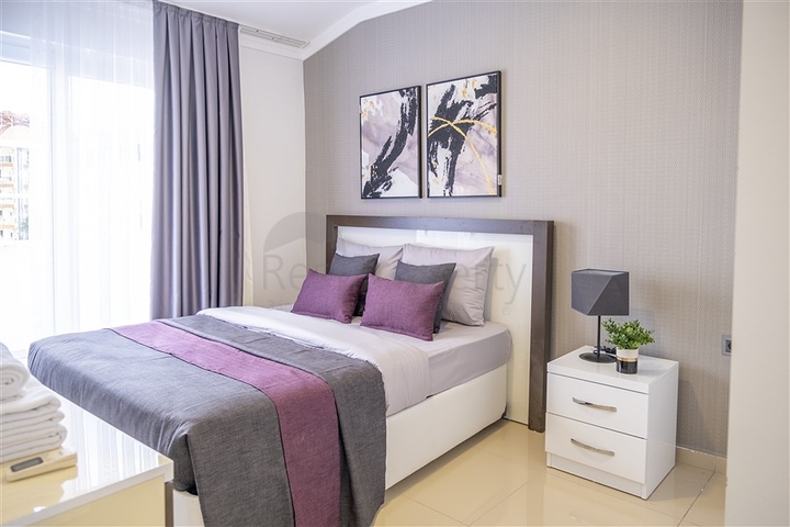 Большой пентхаус планировкой 4+1