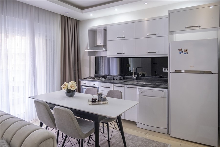 Большой пентхаус планировкой 4+1