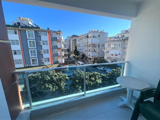 Большой пентхаус планировкой 4+1