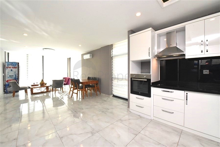 Вилла планировки 5+1 с шикарным видом на Аланию