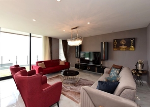 Трехэтажная вилла планировкой 5+1 в самом центре Алании