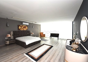 Трехэтажная вилла планировкой 5+1 в самом центре Алании