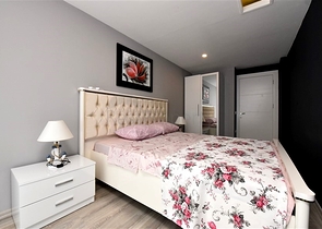 Трехэтажная вилла планировкой 5+1 в самом центре Алании