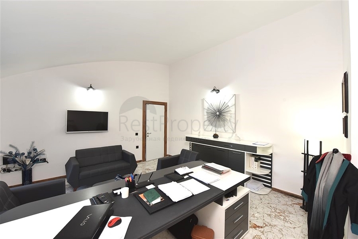 Роскошный офис в центре Алании