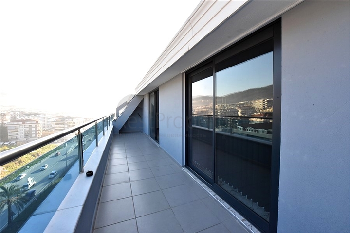 Роскошный офис в центре Алании