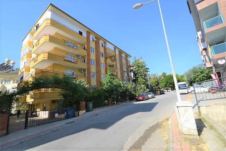 Просторная квартира 3+1 в самом центре Алании 