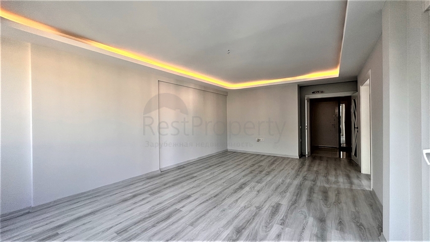 Пентхаус 2+1 в центре Махмутлара с видом на горы 