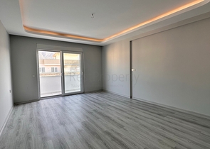 Пентхаус 2+1 в центре Махмутлара с видом на горы 