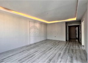 Пентхаус 2+1 в центре Махмутлара с видом на горы 