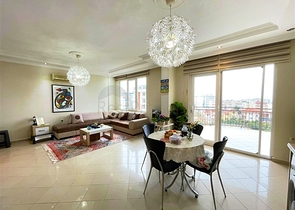 Просторная трехкомнатная квартира в Тосмуре