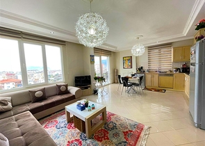 Просторная трехкомнатная квартира в Тосмуре