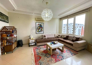 Просторная трехкомнатная квартира в Тосмуре