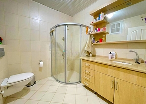 Просторная трехкомнатная квартира в Тосмуре