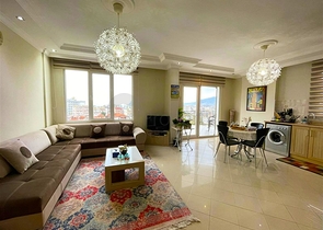 Просторная трехкомнатная квартира в Тосмуре