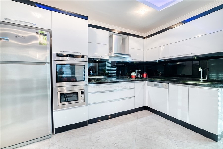 Линейная квартира 3+1 в 300 м от моря