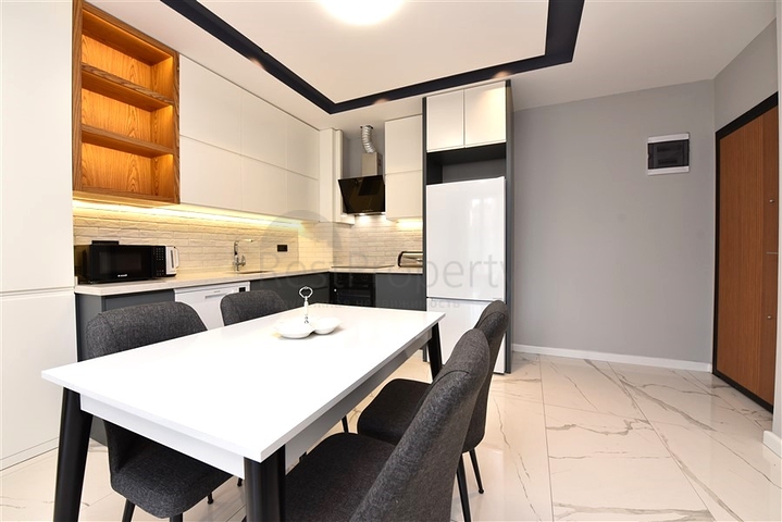 Квартира в аренду в 5 минутах от пляжа в центре Алании