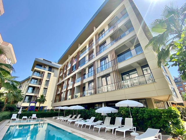 Квартира в аренду в 5 минутах от пляжа в центре Алании