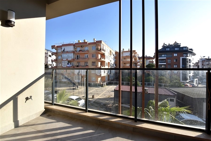 Квартира в аренду в 5 минутах от пляжа в центре Алании