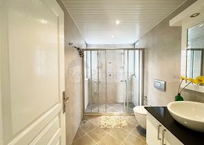 Шикарный садовый дуплекс 3+1 в районе Джикджилли