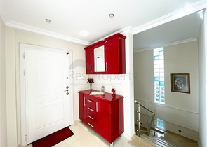 Шикарный садовый дуплекс 3+1 в районе Джикджилли