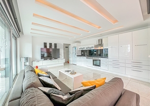 Меблированная двухкомнатная квартира в районе Кестель