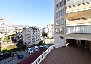 Просторная квартира 2+1 в районе Джикджили, Алания